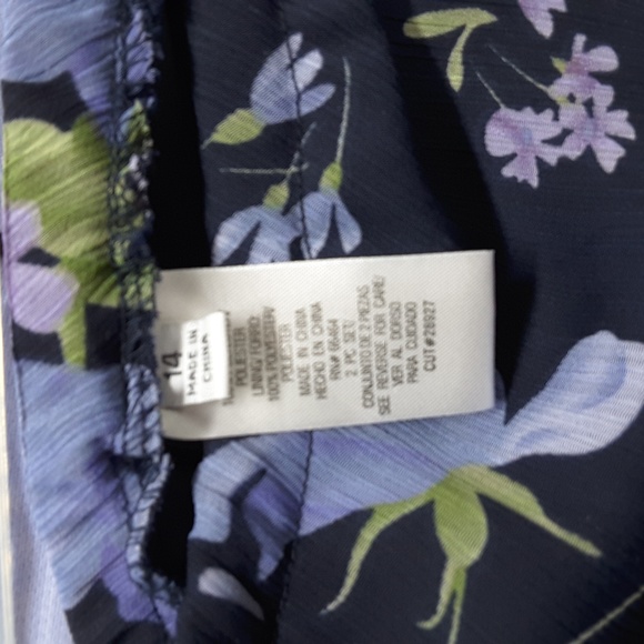 Periwinkle skirt set - Picture 4 of 4